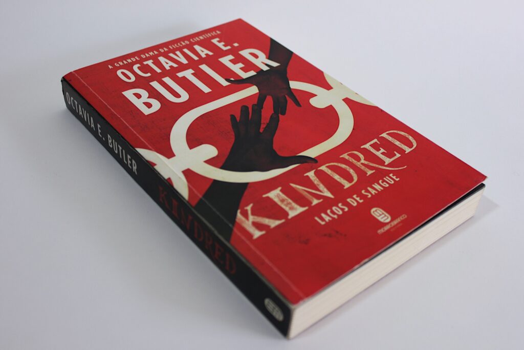 6. Kindred: laços de sangue, de Octavia E. Butler